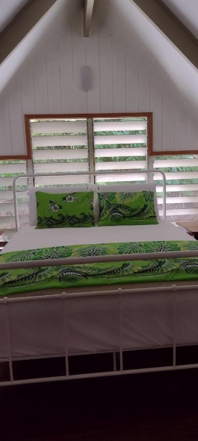 Gingerbread Cottage And Studio Fiji Savusavu Kültér fotó